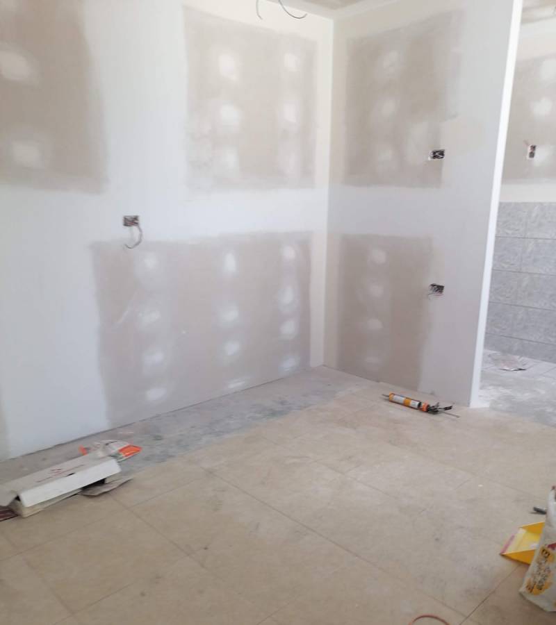 División interior de ambientes en vivienda construida con drywall